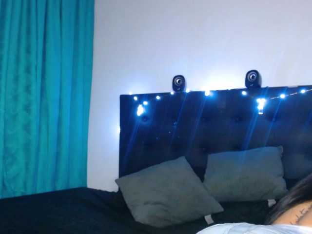 Oddajajo posnetke zaslona Dreamgirl777