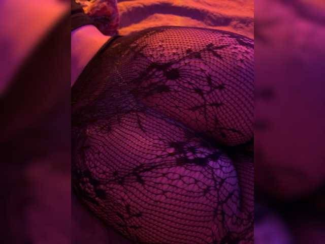 Oddajajo posnetke zaslona DumbWaysToCum