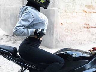 Erotični video klepet Ebonyliliana