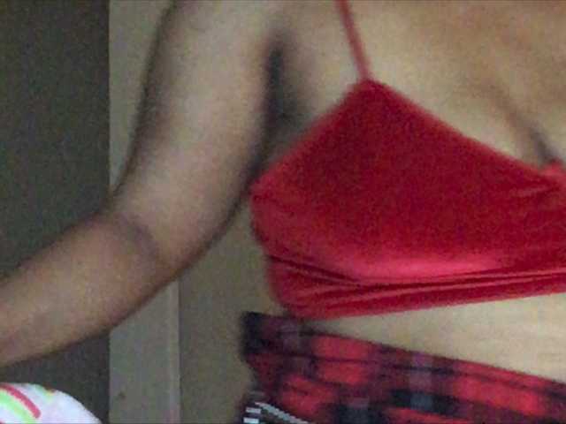 Oddajajo posnetke zaslona ebonymonroe4