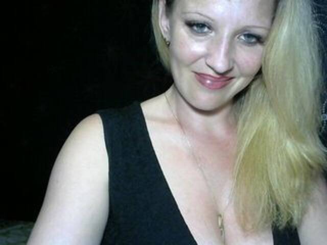 Oddajajo posnetke zaslona EffectRachel