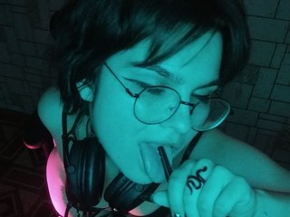 Erotični video klepet Ego_Lilit