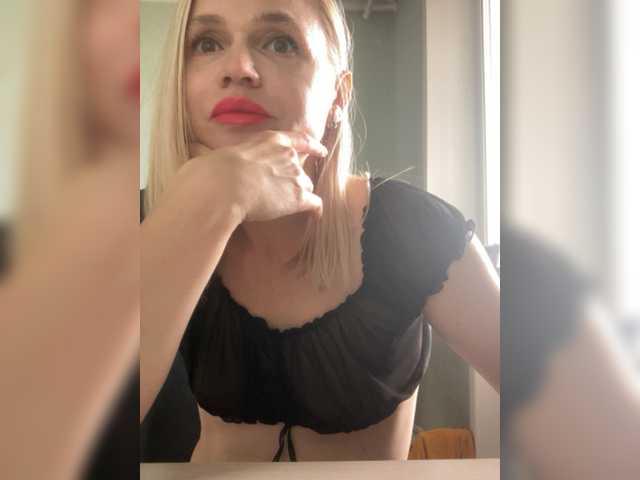 Oddajajo posnetke zaslona Milka_Milf