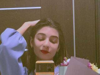 Erotični video klepet ElfyRares