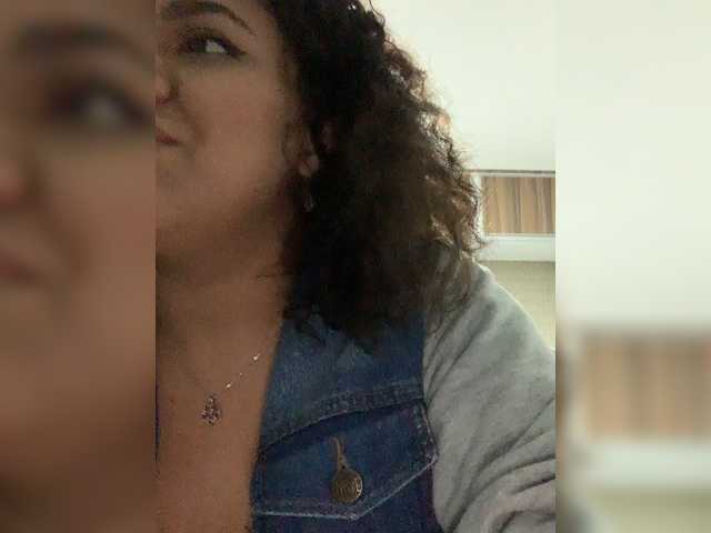 Oddajajo posnetke zaslona Eli-rosse