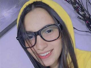 Erotični video klepet ElianConnor