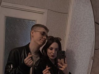 Erotični video klepet ElinaAndAlex