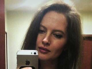 Erotični video klepet Elinn1