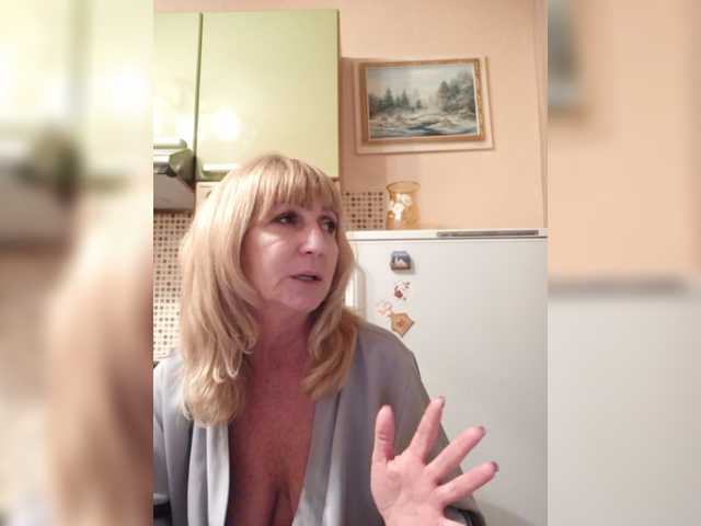 Oddajajo posnetke zaslona Elise52