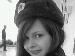 Erotični video klepet elisepussy