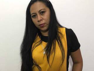 Erotični video klepet EliWatson