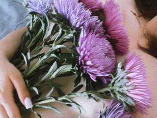 Erotični video klepet Ellie99