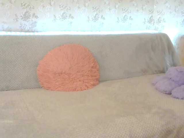 Oddajajo posnetke zaslona Pretty_doll
