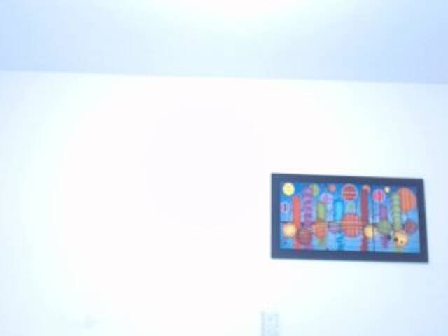 Oddajajo posnetke zaslona Emanigth