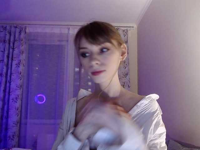 Oddajajo posnetke zaslona lallyhoney