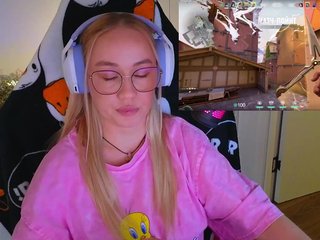 Erotični video klepet Emili1-