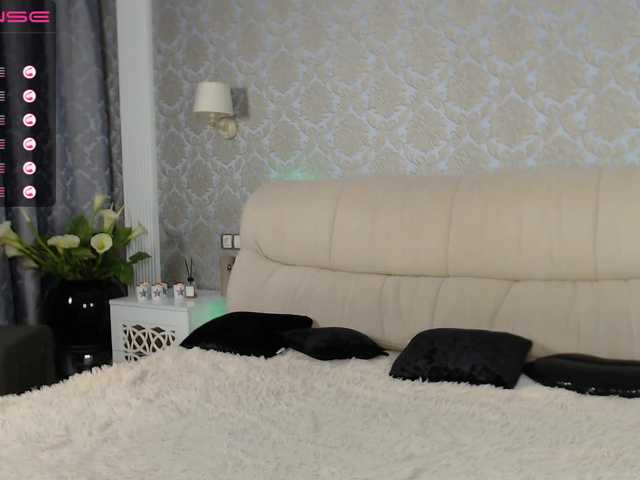 Oddajajo posnetke zaslona EmiliaMoon