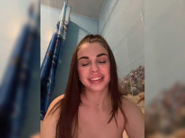 Oddajajo posnetke zaslona EmiliGreen