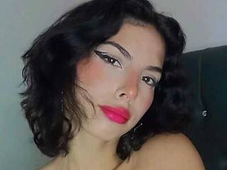 Erotični video klepet EmillyCopers