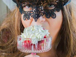 Erotični video klepet Emily-BOOBS-