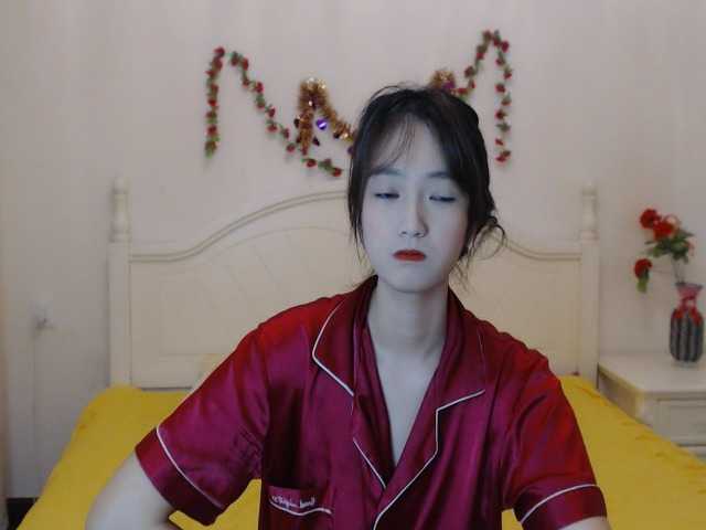 Oddajajo posnetke zaslona Emily2a