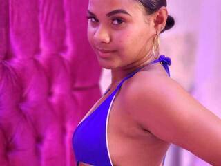 Erotični video klepet EmmaDawson