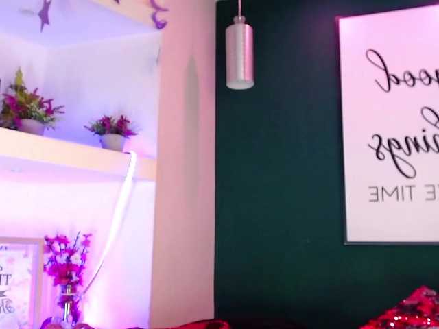 Oddajajo posnetke zaslona EmmaFoster