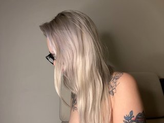 Erotični video klepet EmmaGoodGirl