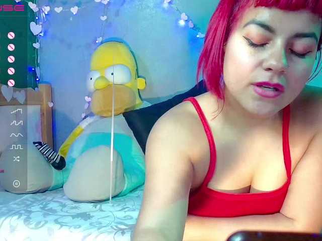 Oddajajo posnetke zaslona emmaluna