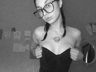 Erotični video klepet EmmaRoby