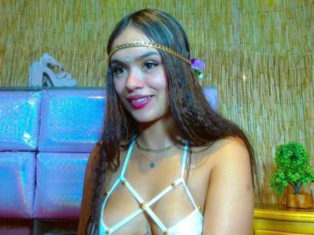 Oddajajo posnetke zaslona emmyythx