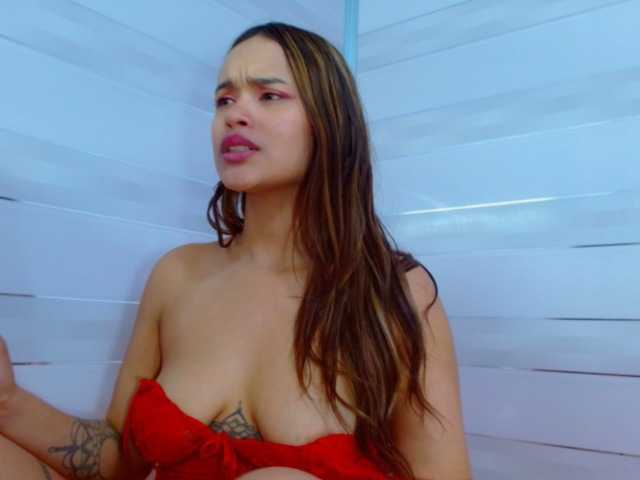 Oddajajo posnetke zaslona emmyythx