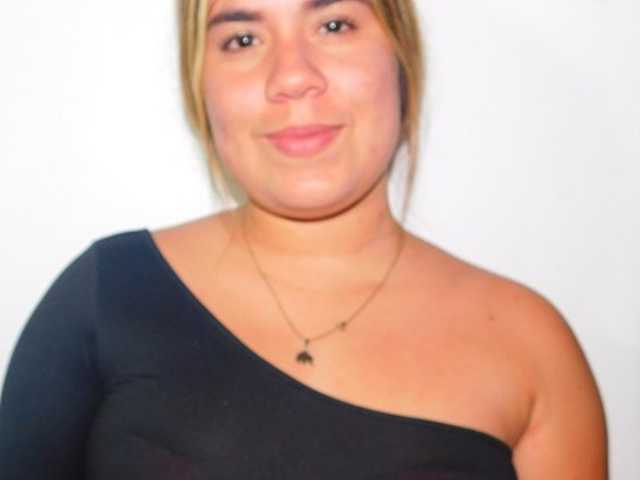 Profilna fotografija EsmeraldaMag