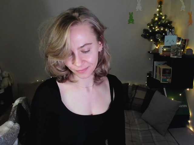 Oddajajo posnetke zaslona Adamova_Eva