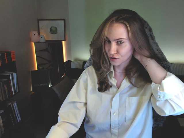 Oddajajo posnetke zaslona Adamova_Eva