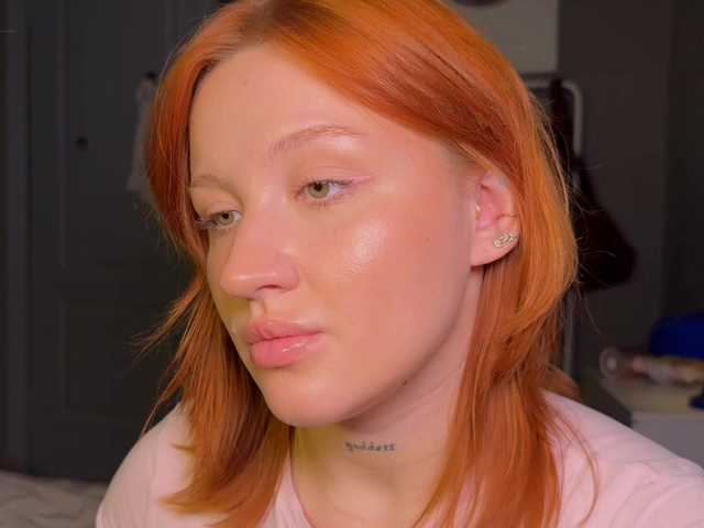 Oddajajo posnetke zaslona eva-kisa