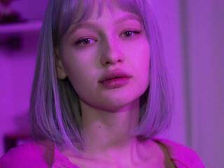 Erotični video klepet EvaaaMoore