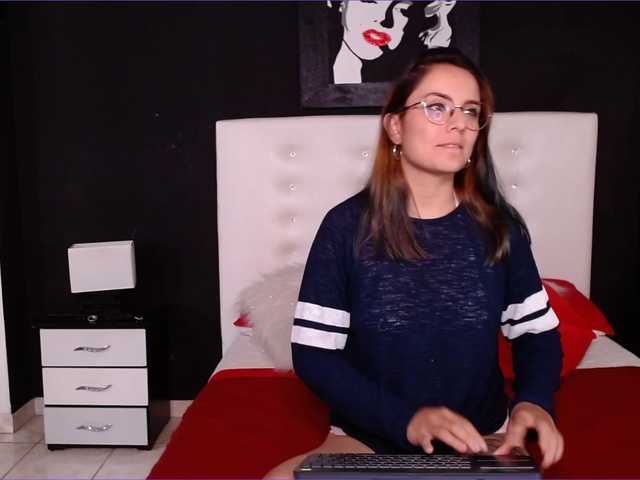 Oddajajo posnetke zaslona Evaferrer