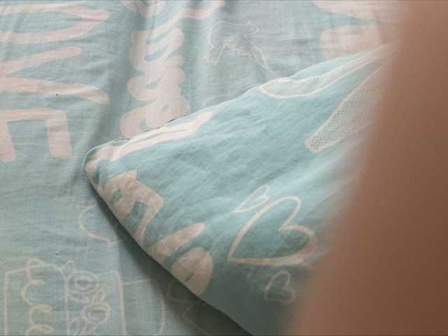 Oddajajo posnetke zaslona AngelLadyEva