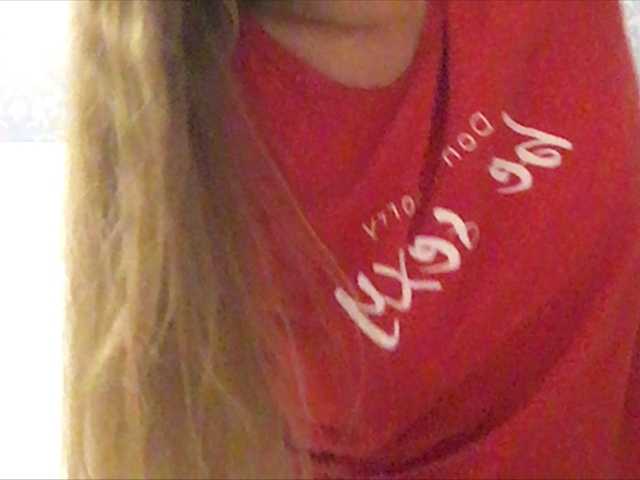 Oddajajo posnetke zaslona MissEva