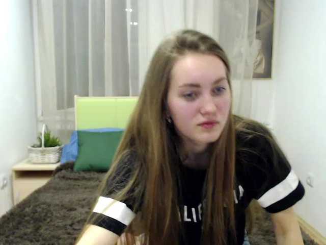 Oddajajo posnetke zaslona EvaStown