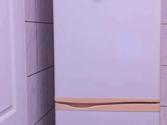 Oddajajo posnetke zaslona EvaWhitee