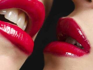 Erotični video klepet Evayemilot