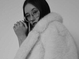 Erotični video klepet Evelyn300