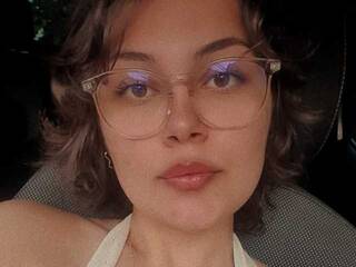 Erotični video klepet evelyne-fox