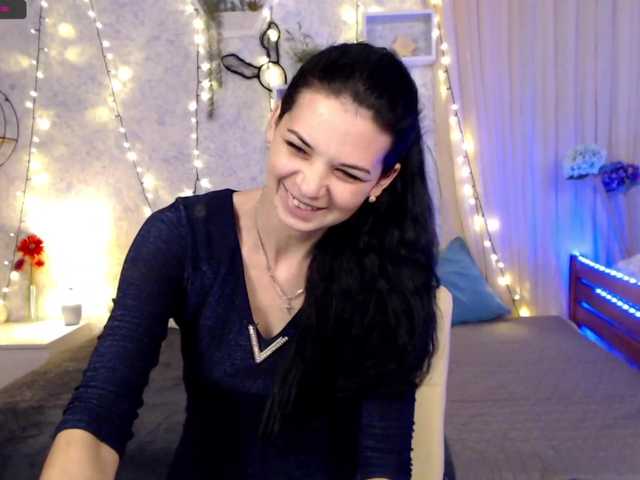 Oddajajo posnetke zaslona EwaBlis