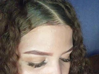 Erotični video klepet FANNIE22