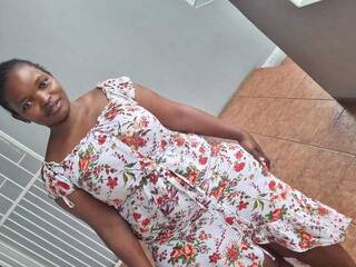 Erotični video klepet FatJBooty69