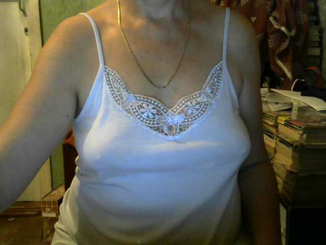 Oddajajo posnetke zaslona Febast