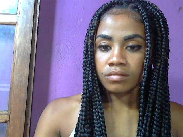 Oddajajo posnetke zaslona Felana